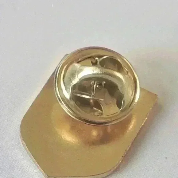 Ontario  lapel pin - Picture 2 of 2